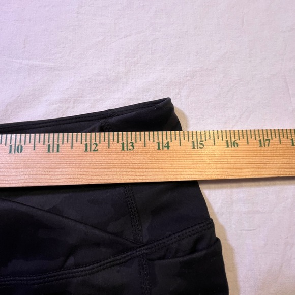 Danskin Womens 2-Pack Side Pockets High Waist Bike Shorts Black/Camo, Large NWT - Picture 6 of 9